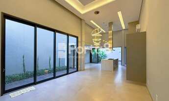 Imagem 5: Casa Térrea com 3 Suítes à Venda no Maria Júlia - Com Piscina e Próximo a Represa Municipa