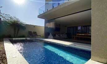 Imagem 2: Casa mobiliada em ALPHAVILLE, 5 dormit, sendo 4 suítes, com AC 450 m², VENDA R$ 5.300.000