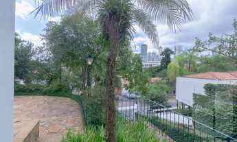 Imagem 7: Casa para locação com 4 quartos, 3 banheiros e amplo terreno