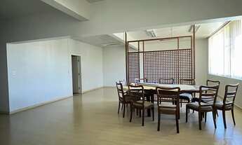 Imagem 2: Alugo Apartamento com 4 dormitórios sendo 1 suite no Centro de Blumenau