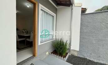 Imagem 4: Lindíssima Casa de 03 Quartos no Bairro Arapongas Indaial/SC