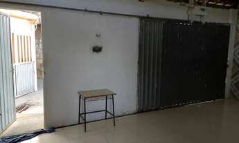 Imagem 5: Imóvel para venda possui 250 metros quadrados com 4 quartos em Benedito Bentes - Maceió