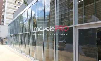 Imagem 3: Loja totalmente revestida em vidro