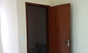 Imagem 5: Alugo casa duplex com 2 quartos e 2 banheiros