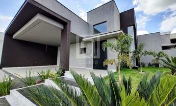 Imagem: CASA TÉRREA COM PISCINA NO CONDOMÍNIO