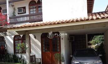 Imagem 3: Casa com 3 dormitórios à venda, 136 m² por R$ 840.000,00 - Piratininga - Niterói/RJ