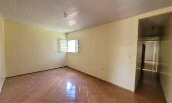 Imagem 3: Alugo Casa com 2 quartos (1 suíte) - Prox a Duque de Caxias - Bairro do Marco