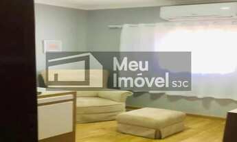 Imagem: Casa à venda com 3 quartos em condomínio