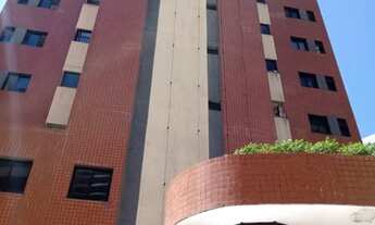 Imagem 3: Apartamento com 120m2, 03 quartos, sala com varanda, armários, 02 vagas no bairro Meireles