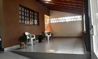 Imagem: JACAREí - Casa Padrão - Jardim Primavera