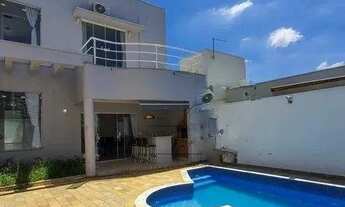 Imagem 2: Casa com 5 dormitórios, 330 m² - venda por R$ 1.399.000,00 ou aluguel por R$ 8.850,00/mês