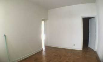 Imagem 2: Apartamento para aluguel possui 78 metros quadrados com 2 quartos em Aclimação - São Paulo