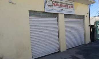 Imagem: Salão comercial com duas casas