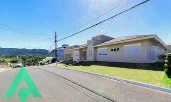 Imagem 3: Belíssima casa no Golden Park, no Bairro Itoupava Central!