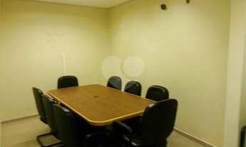 Imagem 2: Casa comercial Casa com 1 dormitório