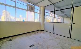 Imagem 4: República - vão livre, andar alto, vista para o Largo