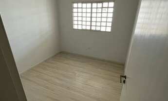 Imagem 7: Casa para venda possui 250 metros quadrados com 3 quartos em Maria Lúcia - Londrina - PR