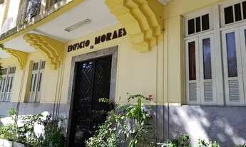 Imagem 3: Apartamento para venda tem 60 metros quadrados com 2 quartos em Centro - Rio de Janeiro