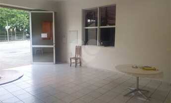 Imagem 6: Prédio comercial com 2.435m AC e 5.080m AT