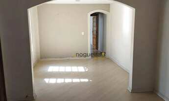 Imagem: Sobrado com três dormitórios próximo