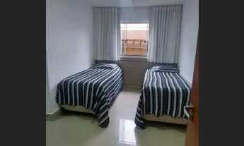 Imagem 2: Térrea para venda possui 300 metros quadrados com 4 quartos em Vila Gilda - Santo André