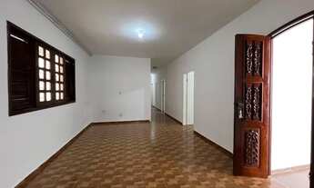 Imagem 7: Casa para aluguel tem 200 metros quadrados com 5 quartos em Pimenta - Crato - Ceará casa