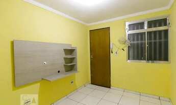 Imagem 3: Apartamento para Aluguel - Conjunto Residencial Jose Bonifacio, 2 Quartos, 52 m2