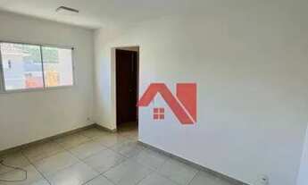 Imagem 2: Apartamento com 2 dormitórios, 45 m² - venda por R$ 180.000 ou aluguel por R$ 1.000/mês