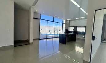 Imagem 3: Casa de condomínio térrea com 3 suítes no Vale Verde