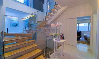 Imagem 4: Maravilhoso e impecável sobrado alto padrão, 3 suites, 1 master, hidro e closet, visite ho