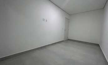 Imagem 4: Casa para venda em Barcelona com sinal de 28k