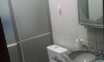 Imagem 4: Casa sozinha no terreno