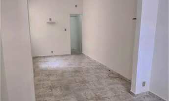 Imagem 4: Colado ao Campo de São Cristóvão! Casa Linear de Vila toda documentada com cond