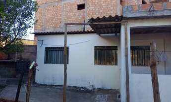 Imagem 2: Casa com área de 360 m² em Igarapé/MG