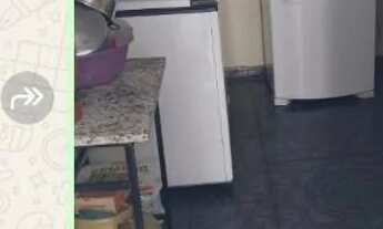 Imagem 4: Casa no jardim industrial divisa com o Barreiro. Casa em rua pública. 180 mil as duas