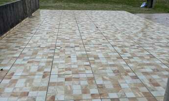 Imagem 6: Casa em Matinhos com piscina há 100 mts do mar