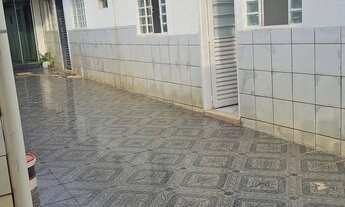 Imagem 2: Aluguel de kit Quarto com aluguel por R$700 /mês