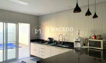 Imagem 5: Casa para alugar em Condominio Lagoinha de 202.00m² com 4 Quartos, 2 Suites e 2 Garagens