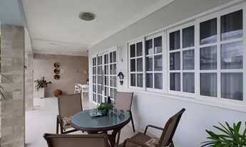 Imagem 4: Excelente casa em Candeias com 193m², 4 quartos e 3 vagas