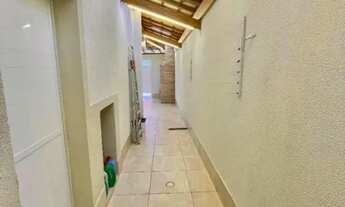 Imagem 4: Sobrado 2 dormitórios no precinho, oportunidade!