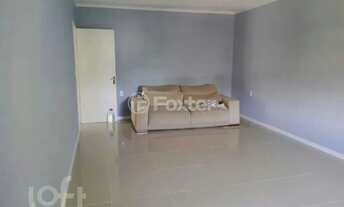 Imagem 2: Casa à venda Rua Monte Castelo, Cavalhada - Porto Alegre