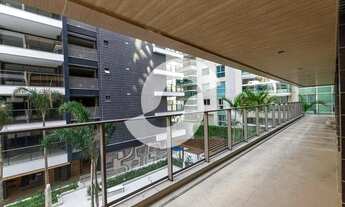 Imagem 5: Apartamento de 215 m² na Jornalista Alberto Francisco Torres - Icaraí - Niterói - RJ, à ve