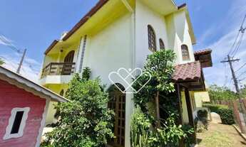 Imagem 2: Casa Ampla com Mezanino e Lazer no Centro de Gravataí - Perfeita para Sua Família