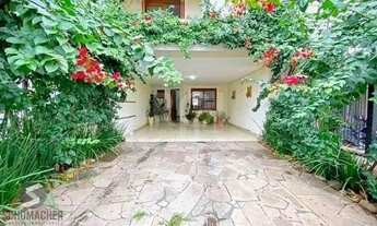 Imagem 5: Casa em Porto Alegre, no bairro Espírito Santo, com 3 dormitório(s), à venda