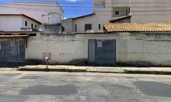 Imagem 2: Vendo casa com àrea de terreno de 3450m2 no Bairro Recreio em Vitória da Conquista
