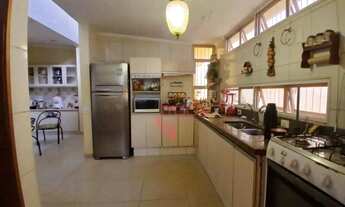 Imagem 7: Casa à Venda de 04 Suítes na Ribeirânia em Ribeirão Preto com Piscina e Churrasqueira