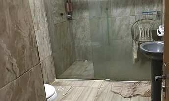 Imagem 2: Aluga se uma casa no jardim barragem v sozinha no lote por 800!