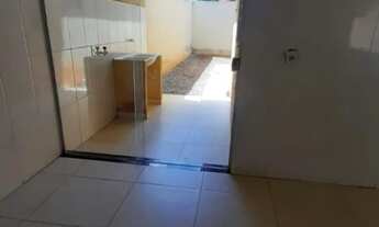 Imagem 4: Casa com 3 quartos; 184 metros