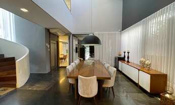 Imagem 5: Casa de condomínio para venda com 603 metros quadrados com 5 quartos