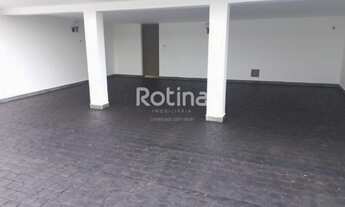 Imagem 2: Casa para aluguel, 3 quartos, 1 suíte, 3 vagas, Nossa Senhora Aparecida - Uberlândia/MG